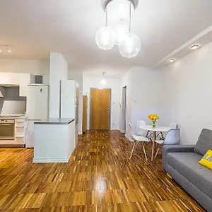  Apartment Powisle With Garage Poland